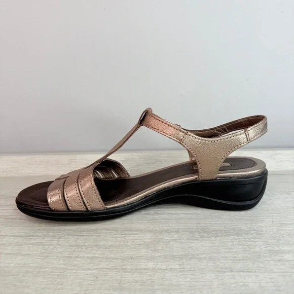 NWOT! Ecco pewter leather strappy sandals size 38 - Picture 4 of 12